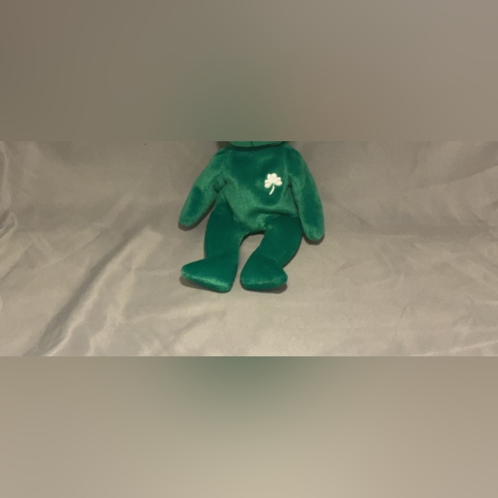 Erin good condition no packing